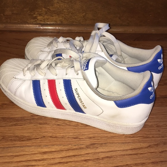 red white and blue tennis shoes